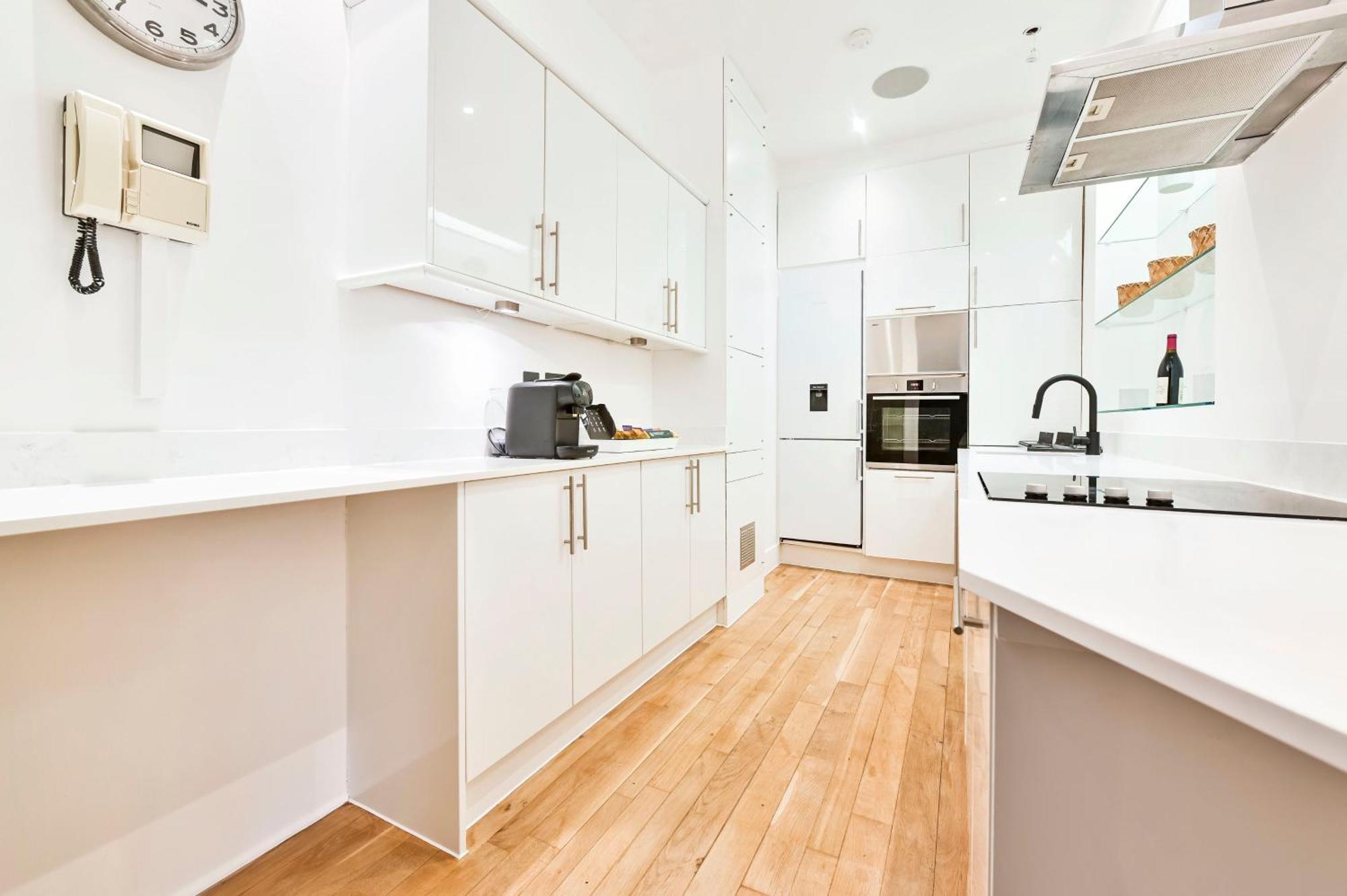 Wonderful Fitzrovia 3 Bed Apartment London Ngoại thất bức ảnh